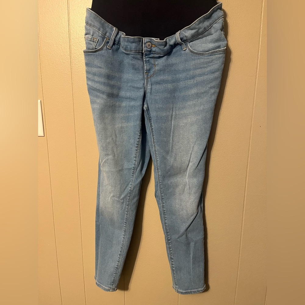 Old Navy Full Panel Maternity Skinny Jeans